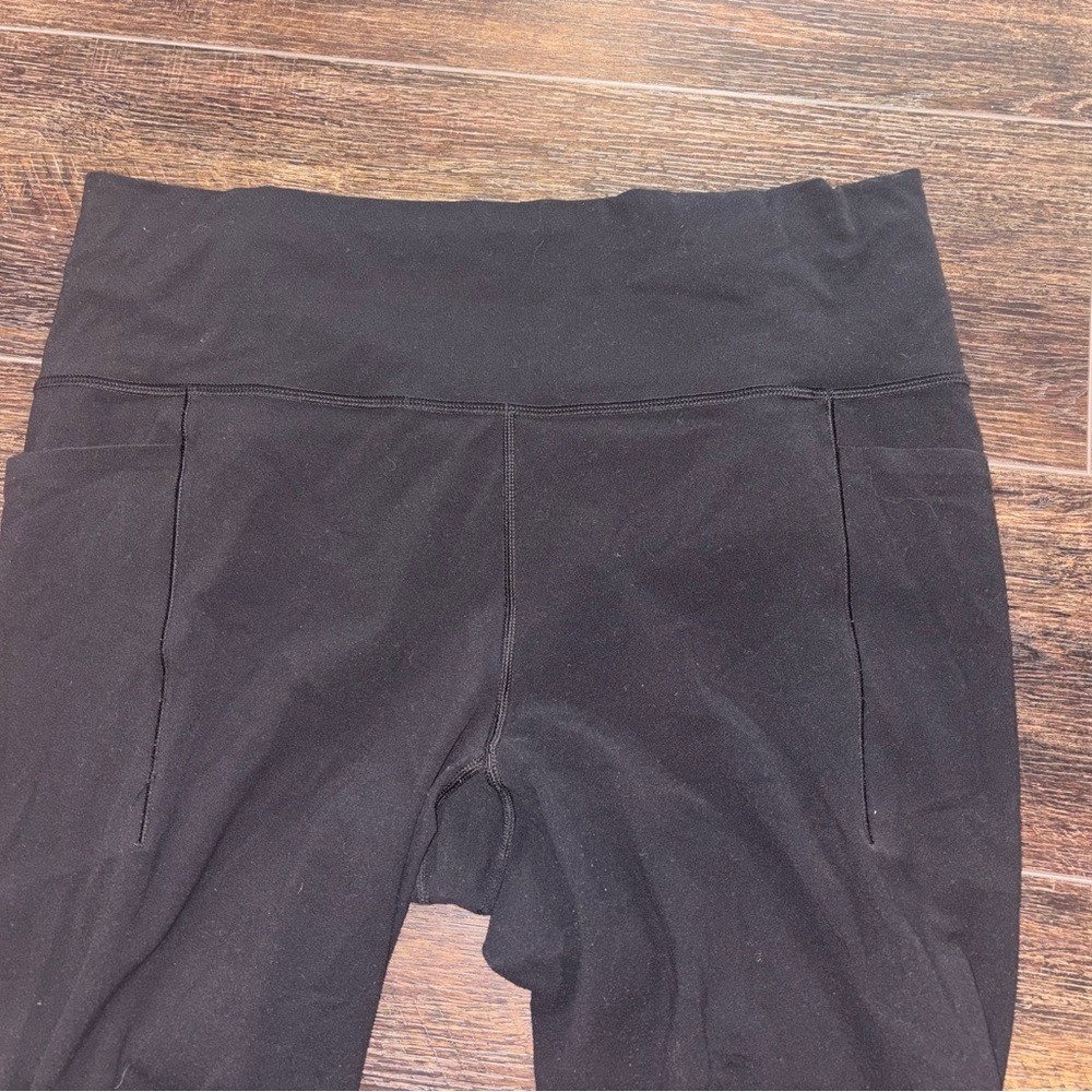 Athleta Black Salutation & Camo Elation 7/8 Set Leggings Size XL - Picture 7 of 14